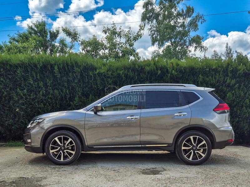 Nissan X-Trail 2.0dCi/4X4/AUTOM/CH/