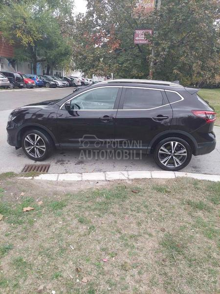 Nissan Qashqai 1.2