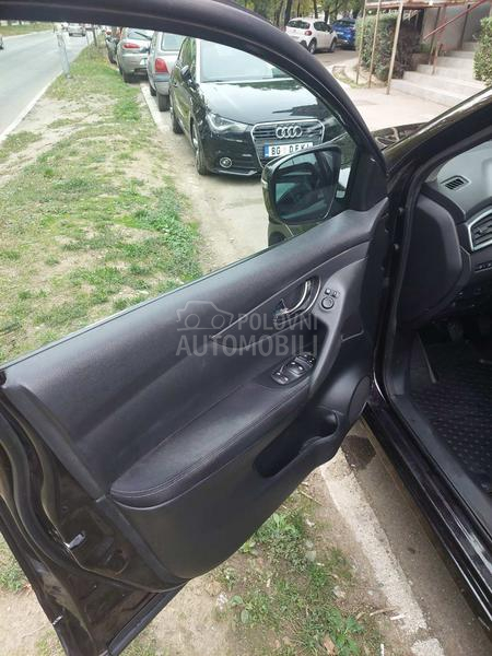 Nissan Qashqai 1.2