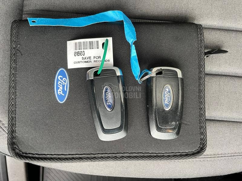 Ford Tourneo Connect 