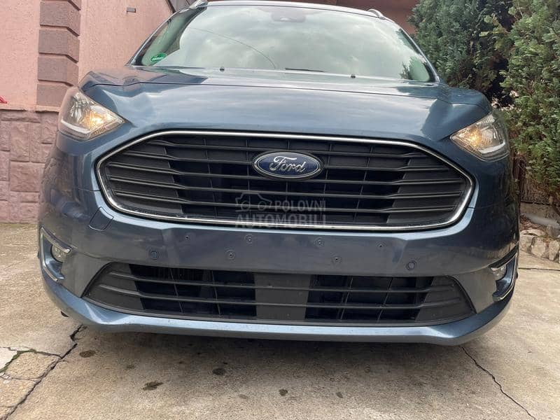 Ford Tourneo Connect 