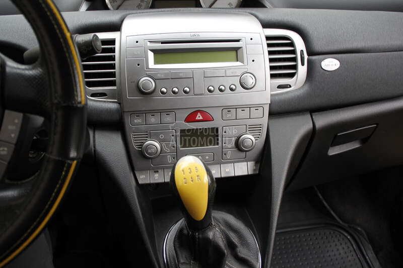 Lancia Ypsilon 1.3 Multijet