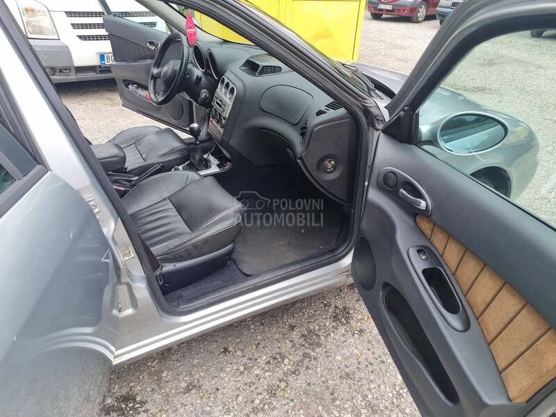 Alfa Romeo 156 