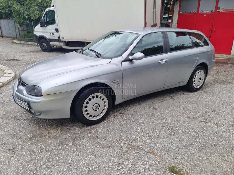 Alfa Romeo 156 