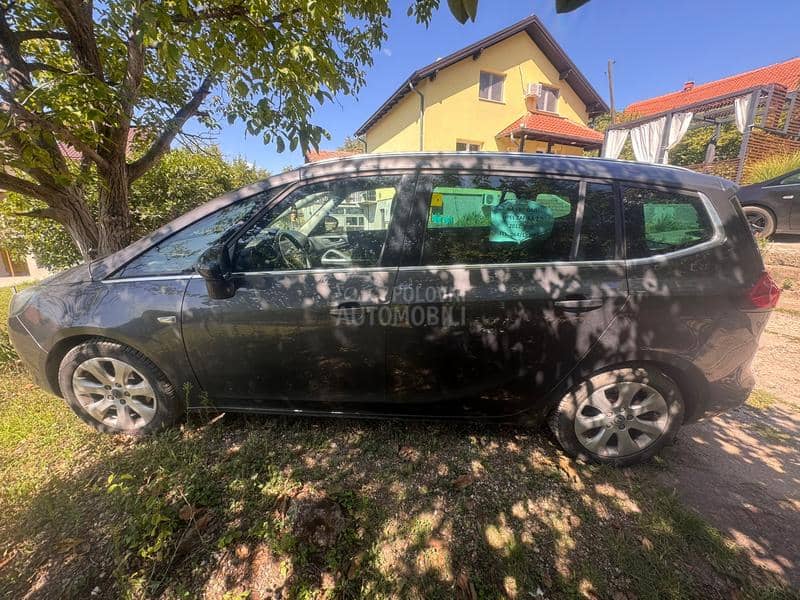 Opel Zafira Tourer