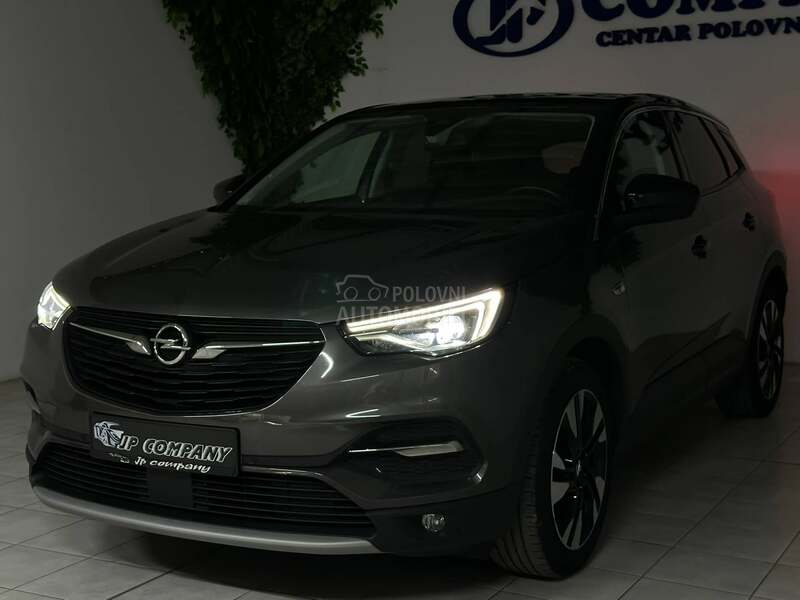 Opel Grandland X 1.2 INNOVATION