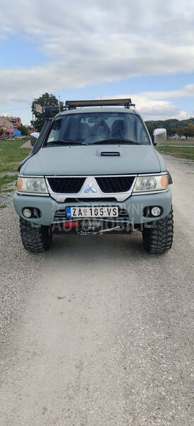 Mitsubishi Pajero Sport 