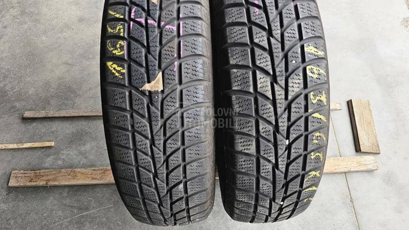 Hankook 165/65 R15 Zimska