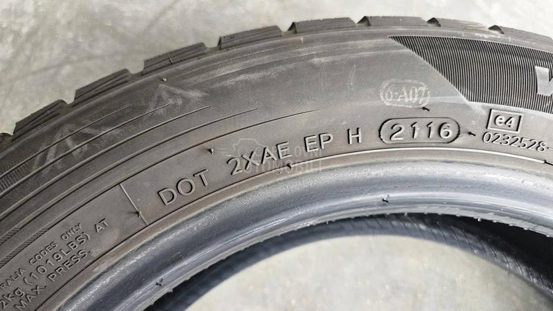 Hankook 165/65 R15 Zimska