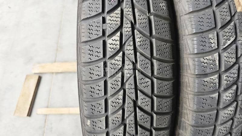 Hankook 165/65 R15 Zimska