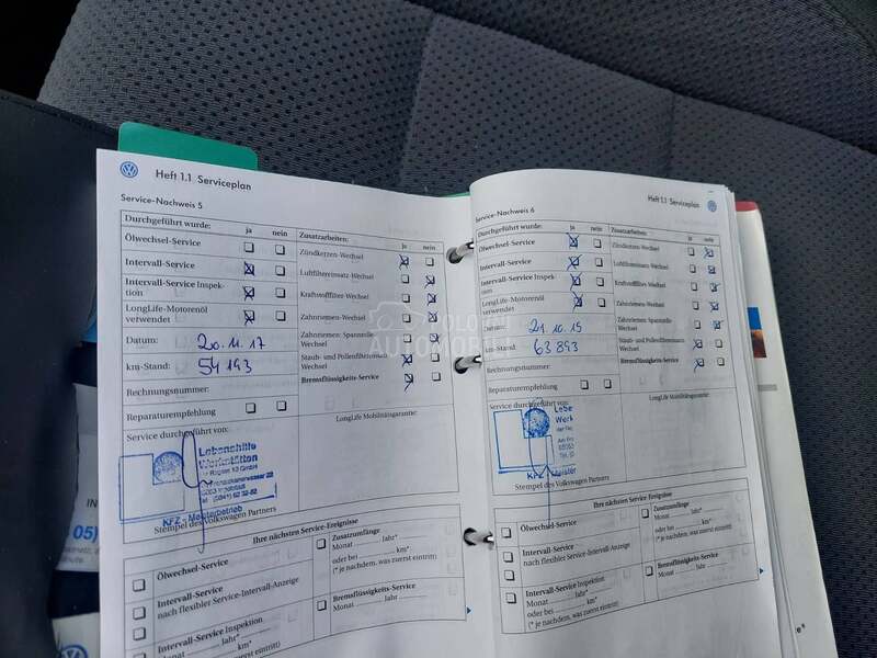 Volkswagen Golf 5 1.6I8V GERMANY