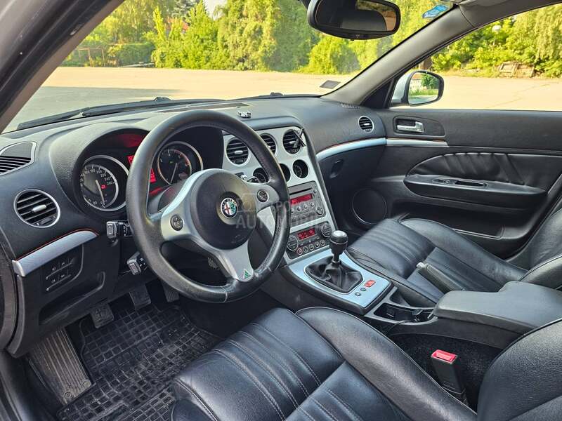 Alfa Romeo 159 1.9 150hp