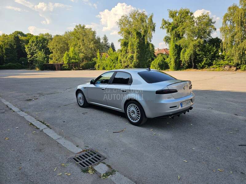 Alfa Romeo 159 1.9 150hp