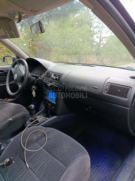 Volkswagen Golf 4 
