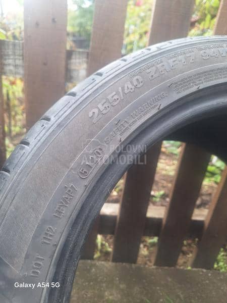 Kumho 255/40 R17 Letnja
