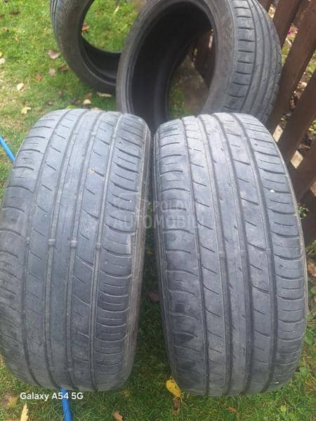 Kumho 255/40 R17 Letnja