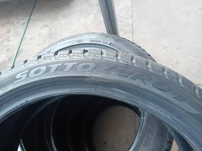 Pirelli 225/40 R19 Zimska