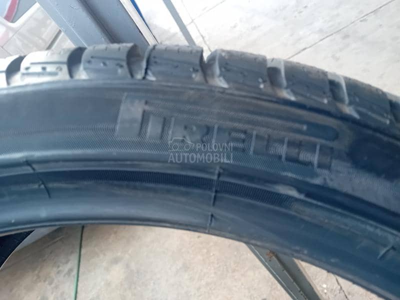 Pirelli 225/40 R19 Zimska
