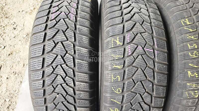 Uniroyal 215/65 R17 Zimska