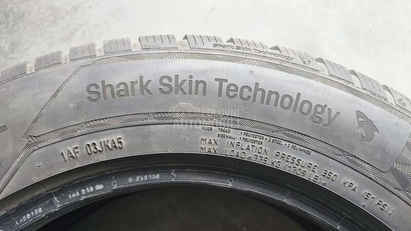 Uniroyal 215/65 R17 Zimska