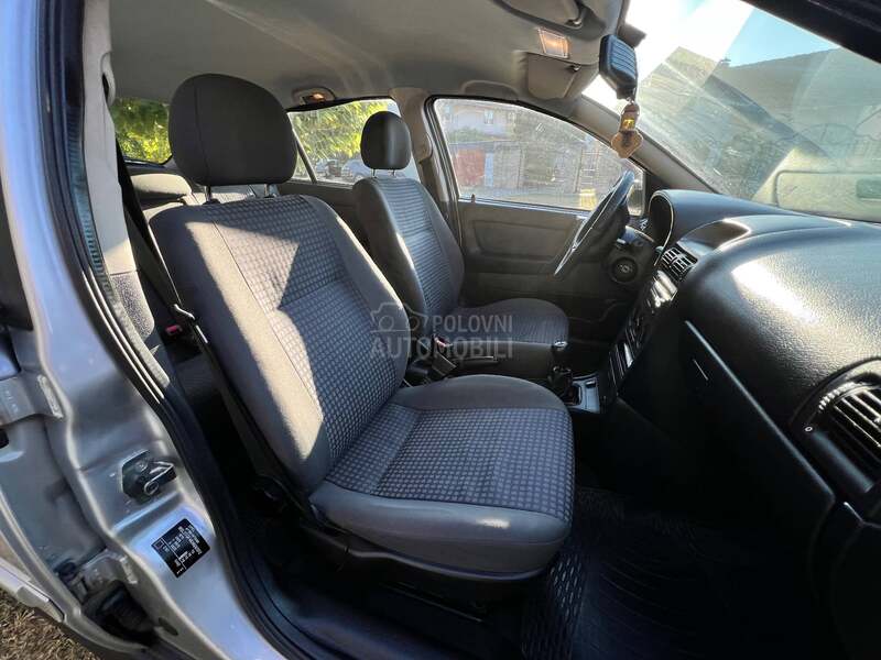 Opel Astra G 1.6