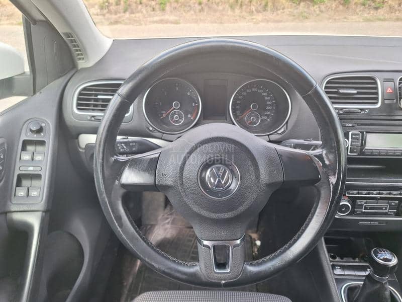 Volkswagen Golf 6 1.6 TDI Volkswagen Golf 6 1.6 TDI