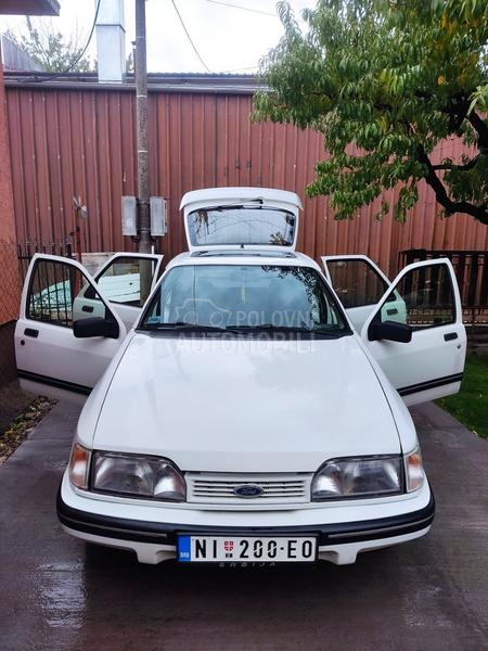 Ford Sierra 2.0i CLX