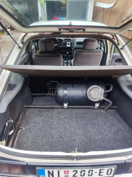 Ford Sierra 2.0i CLX