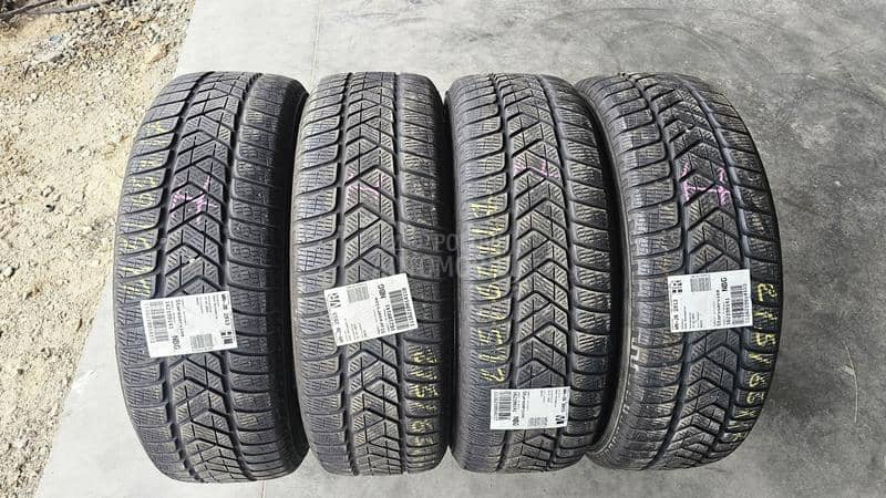 Pirelli 215/65 R17 Zimska