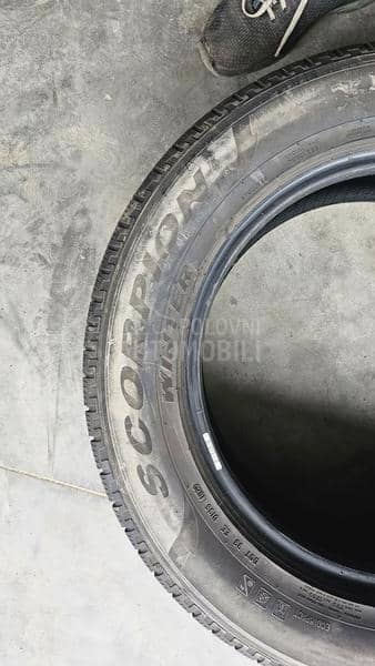 Pirelli 215/65 R17 Zimska