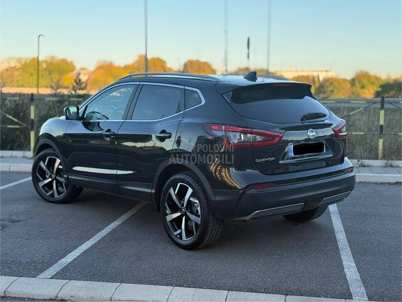 Nissan Qashqai TEKNA/ PANO/ AUTO Nissan Qashqai TEKNA/ PANO/ AUTO