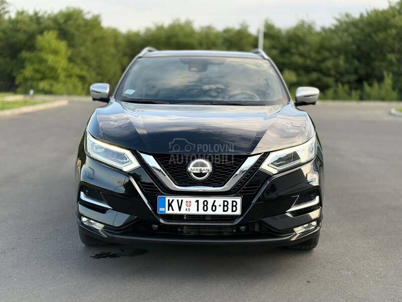 Nissan Qashqai TEKNA/ PANO/ AUTO