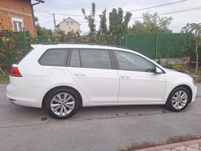 Volkswagen Golf 7 1.4 TSI COMFORT LINE