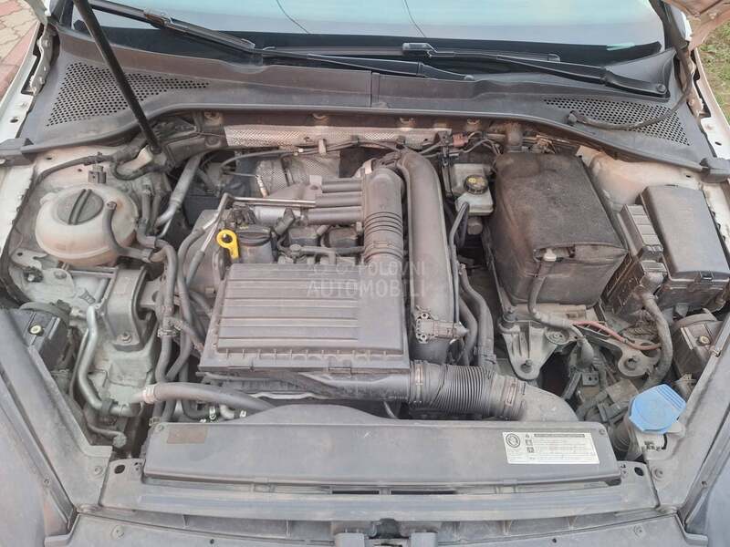 Volkswagen Golf 7 1.4 TSI COMFORT LINE
