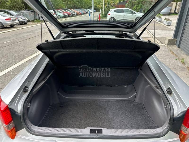Toyota Celica 1.8 VVT-i CH
