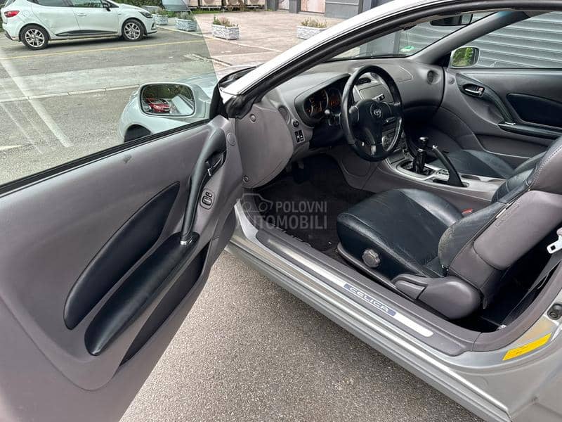Toyota Celica 1.8 VVT-i CH