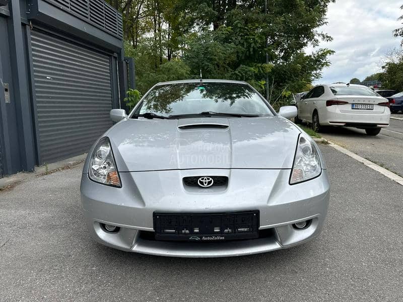 Toyota Celica 1.8 VVT-i CH
