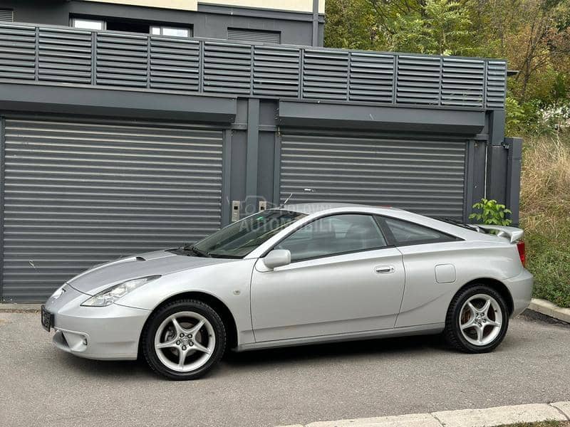 Toyota Celica 1.8 VVT-i CH