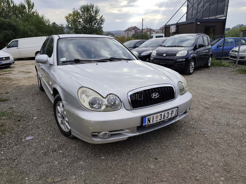 Hyundai Sonata 2.0i