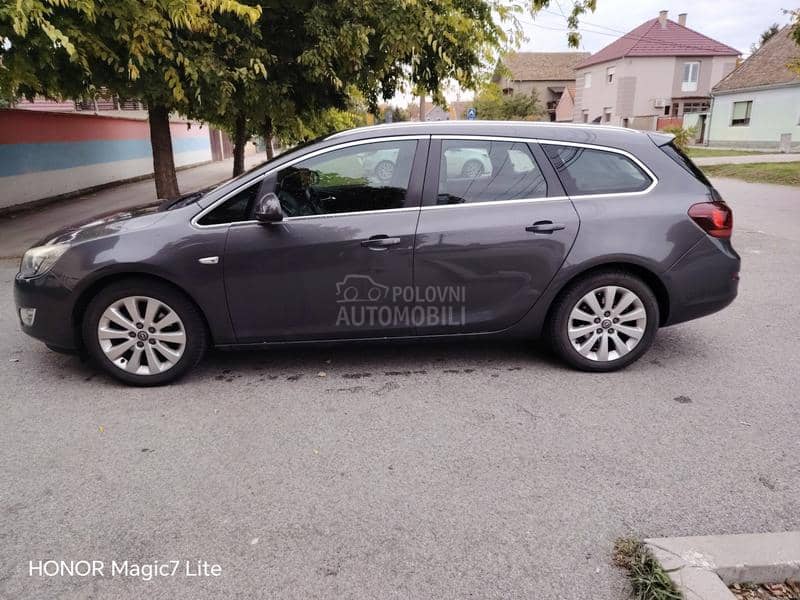 Opel Astra J 1.7 cdti