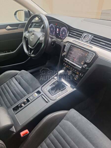 Volkswagen Passat B8 2.0 TDI HAJLAJN VIRT