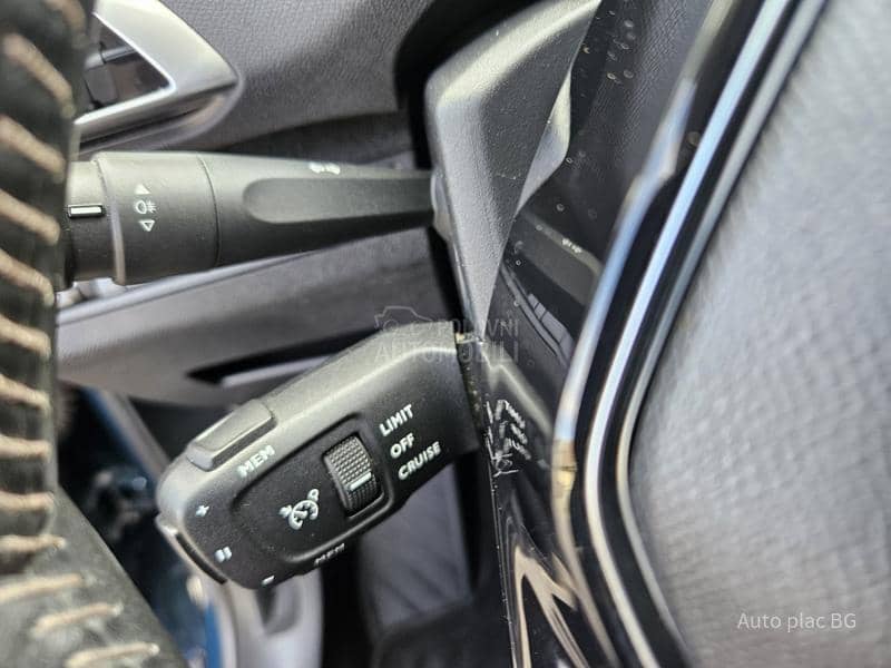 Peugeot 3008 1.5 BLUEHDI BUSINESS
