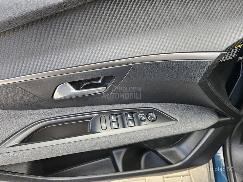 Peugeot 3008 1.5 BLUEHDI BUSINESS