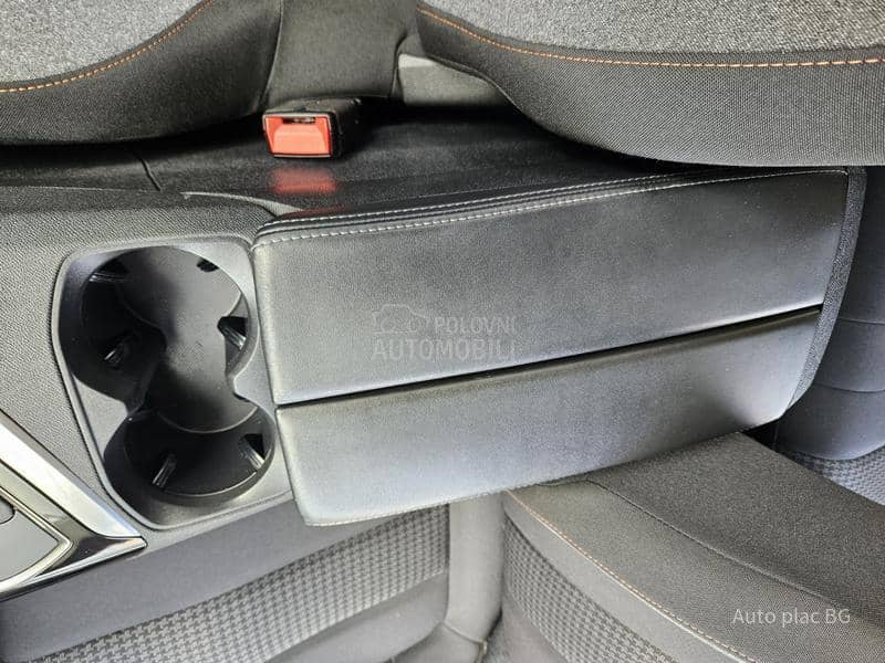 Peugeot 3008 1.5 BLUEHDI BUSINESS