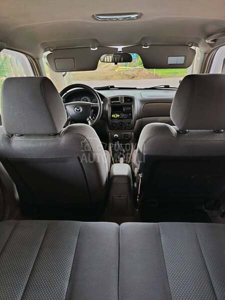 Mazda 323 NIJE NOV