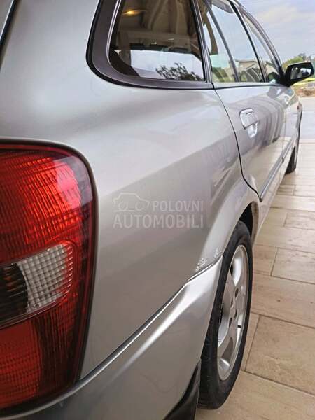 Mazda 323 NIJE NOV