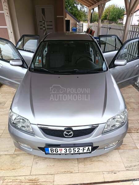 Mazda 323 NIJE NOV