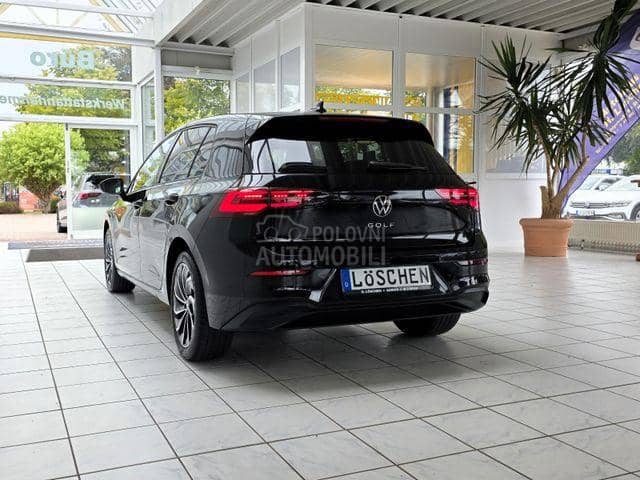 Volkswagen Golf 8 Pano IQ LED Matrix