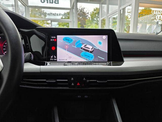 Volkswagen Golf 8 Pano IQ LED Matrix