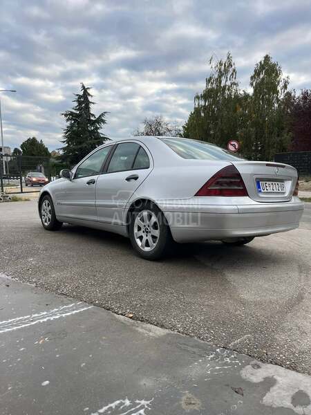 Mercedes Benz C 220 
